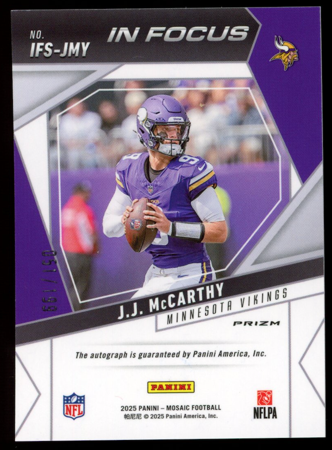 J.J. MCCARTHY 2025 Panini Mosaic In Focus Auto Red Prizm /199 #IFS-JMY Vikings