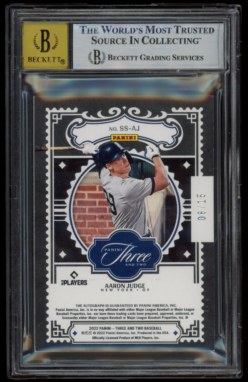 AARON JUDGE 2022 Panini Three Two Superstar Signatures Auto Holo Gold /15 BGS 8