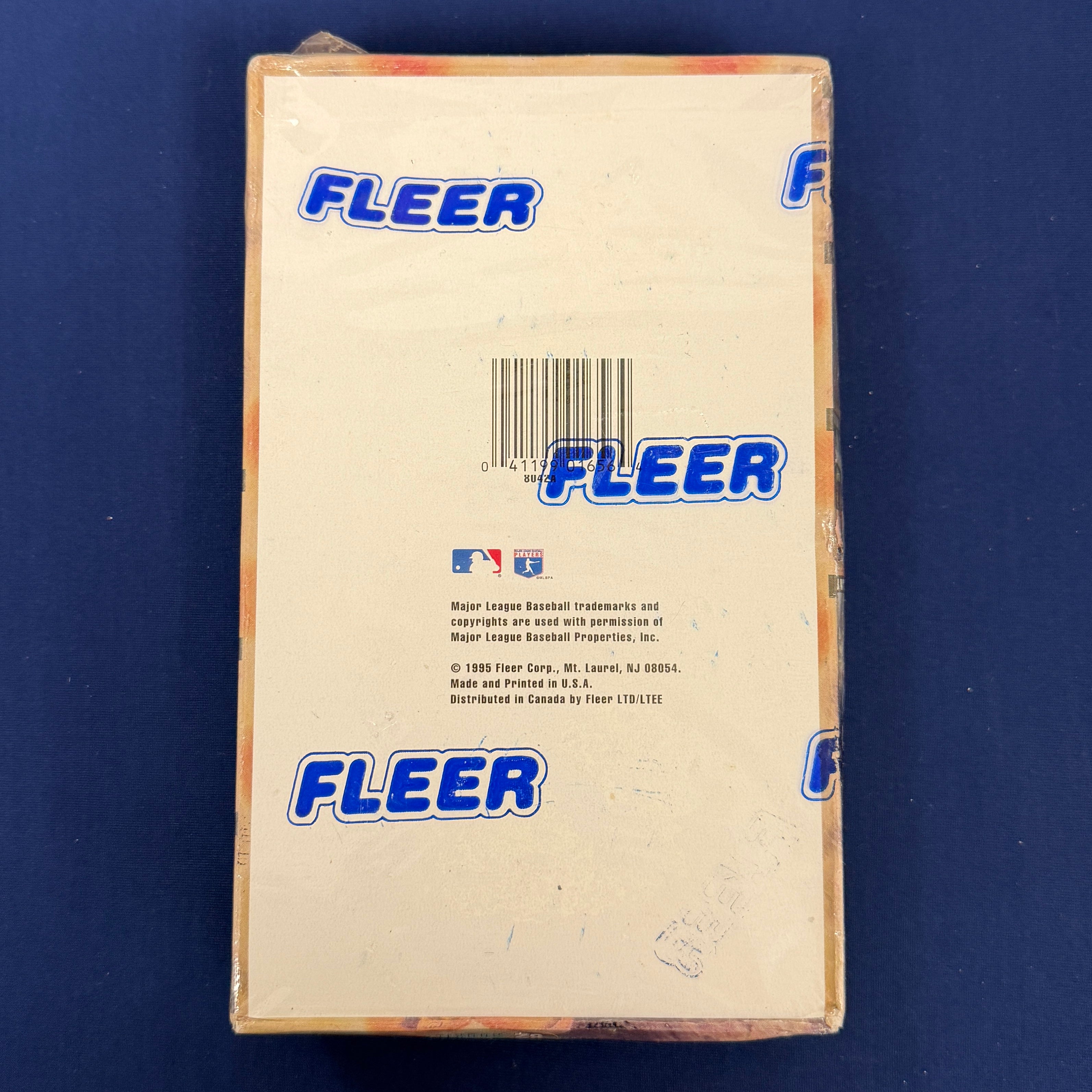 1995 Fleer Major League Baseball Update Factory Sealed 36 Pack Box