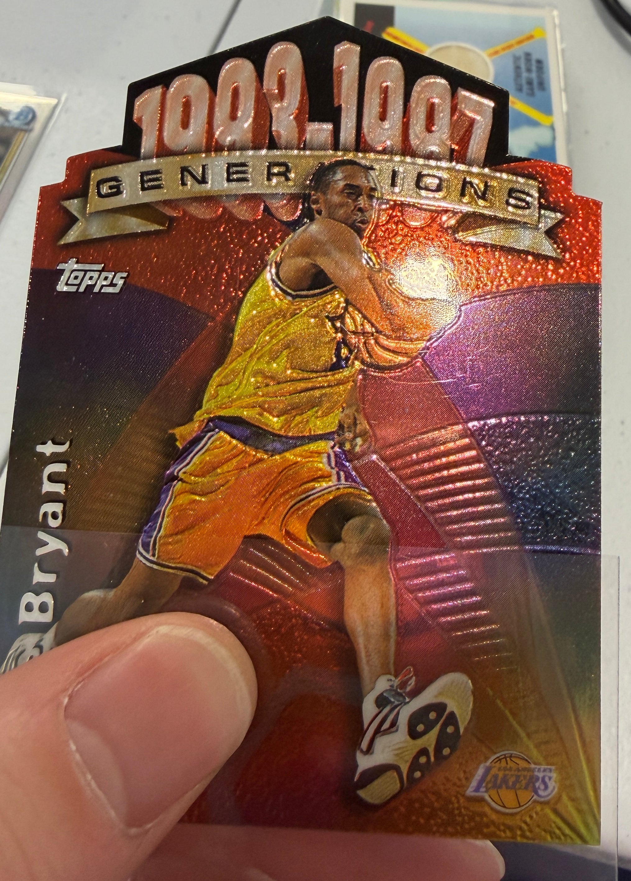 KOBE BRYANT 1997-98 Topps Generations Die-Cut #G24 Los Angeles Lakers